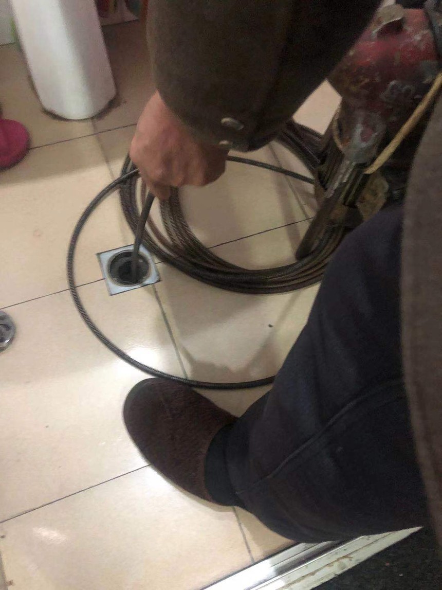 尼玛管道疏通，疏通下水道